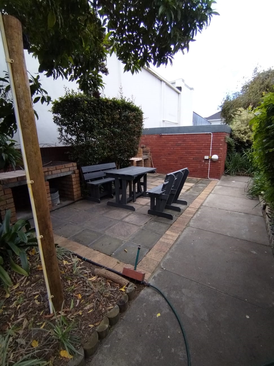2 Bedroom Property for Sale in Diep River Western Cape